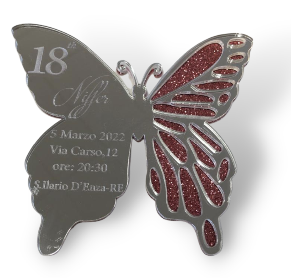 INVITO COMPLEANNO PLEXI FARFALLA  CON FONDO GLITTERATO  