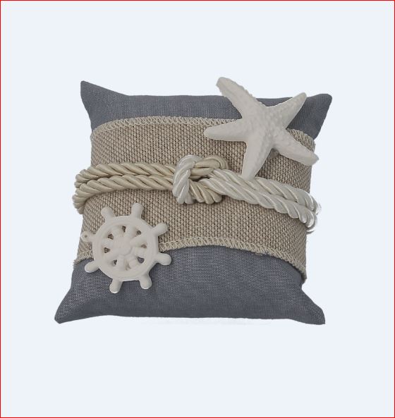 CUSCINO PICC. CON APPL. MARE 7.5X7.5X2.5 CM